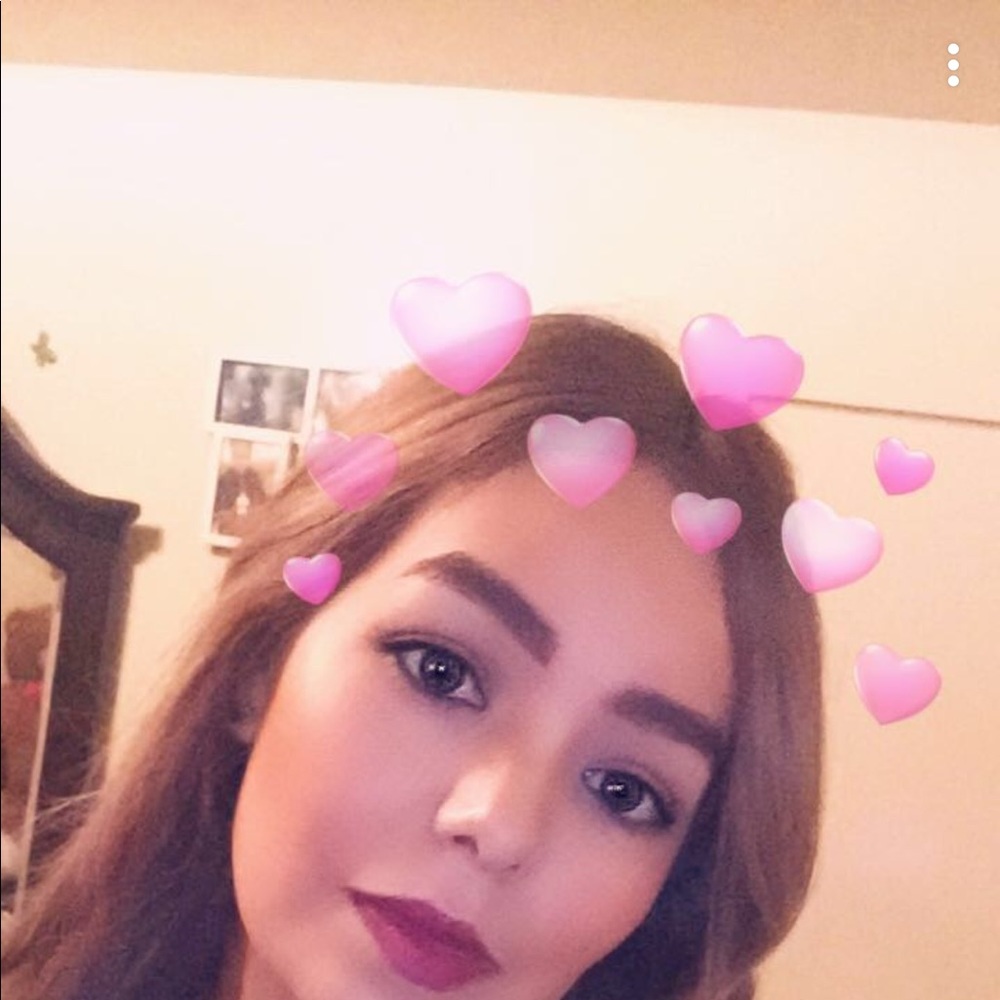 Meet your Posher, Angelica